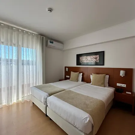 Be One Hotel Caldas Da Rainha - By Mhmb Hospitality 3*