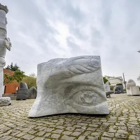 Отель Be One Hotel Caldas Da Rainha - By Mhmb Hospitality