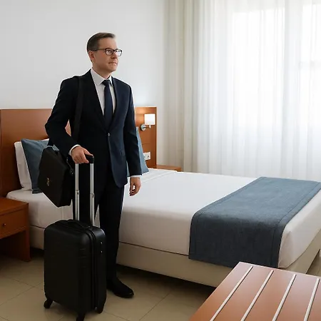 Be One Hotel Caldas Da Rainha - By Mhmb Hospitality Отель