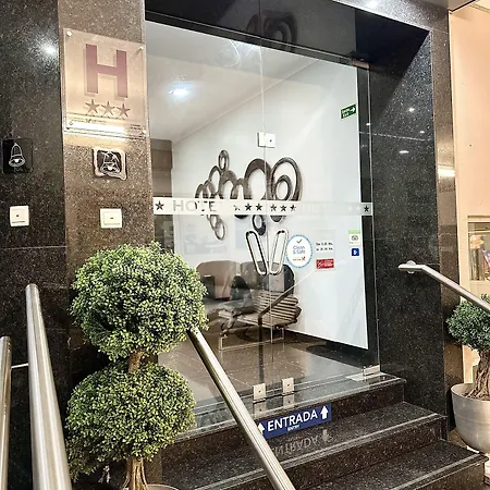 Be One Hotel Caldas Da Rainha - By Mhmb Hospitality 3* Калдаш-да-Раинья