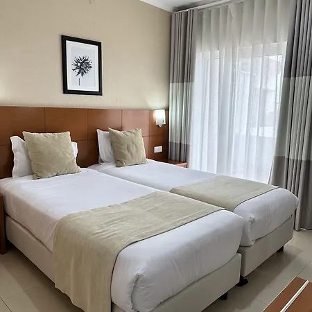 Be One Hotel Caldas Da Rainha - By Mhmb Hospitality 3*