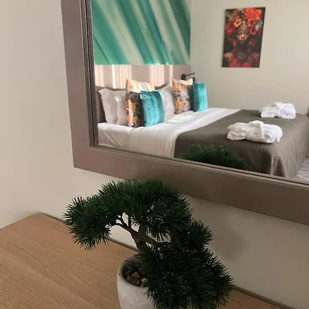 Be One Hotel Caldas Da Rainha - By Mhmb Hospitality Отель 3*