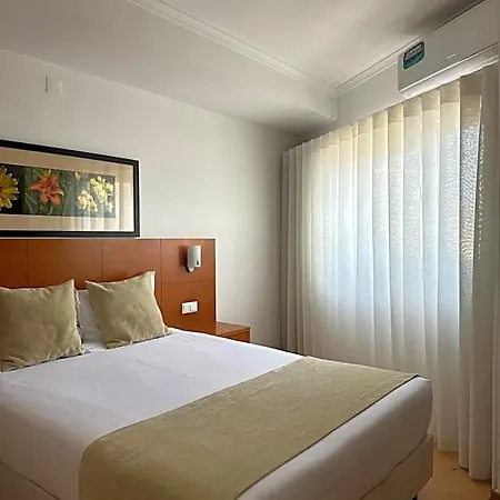 Be One Hotel Caldas Da Rainha - By Mhmb Collection 호텔 칼다스하이냐