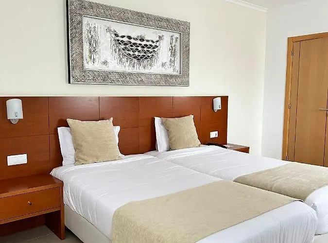 Отель Be One Hotel Caldas Da Rainha - By Mhmb Hospitality