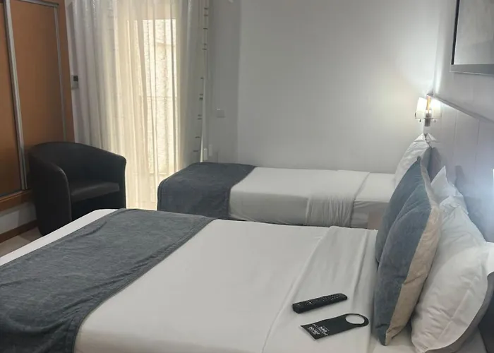 Be One - By Mhmb Hospitality 3* 칼다스하이냐